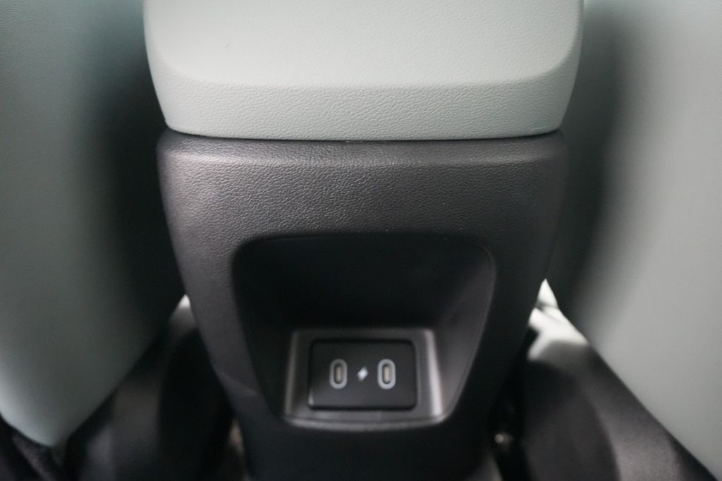 2025 Hyundai Elantra Hybrid