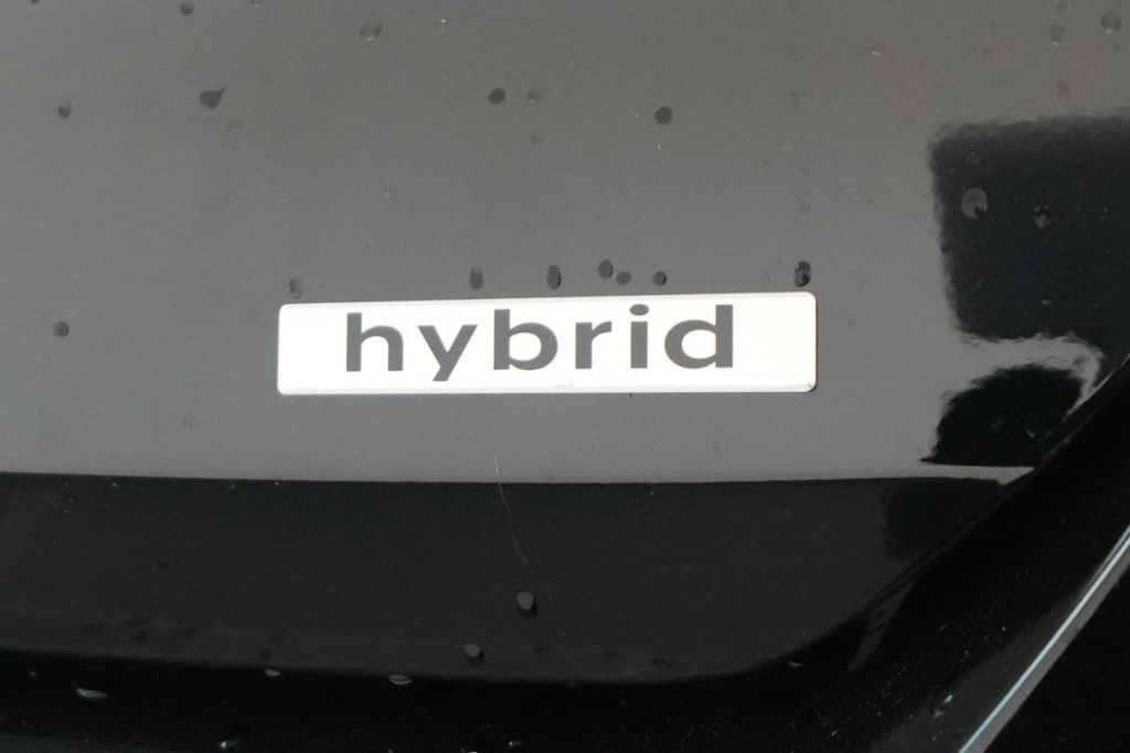 2025 Hyundai Elantra Hybrid