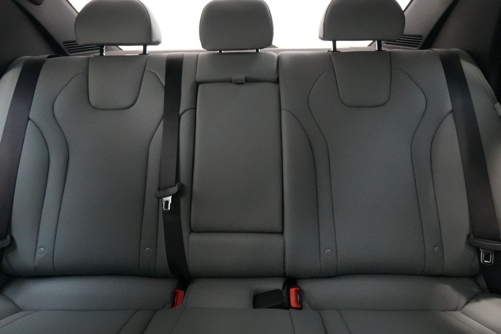 2025 Hyundai Elantra Hybrid