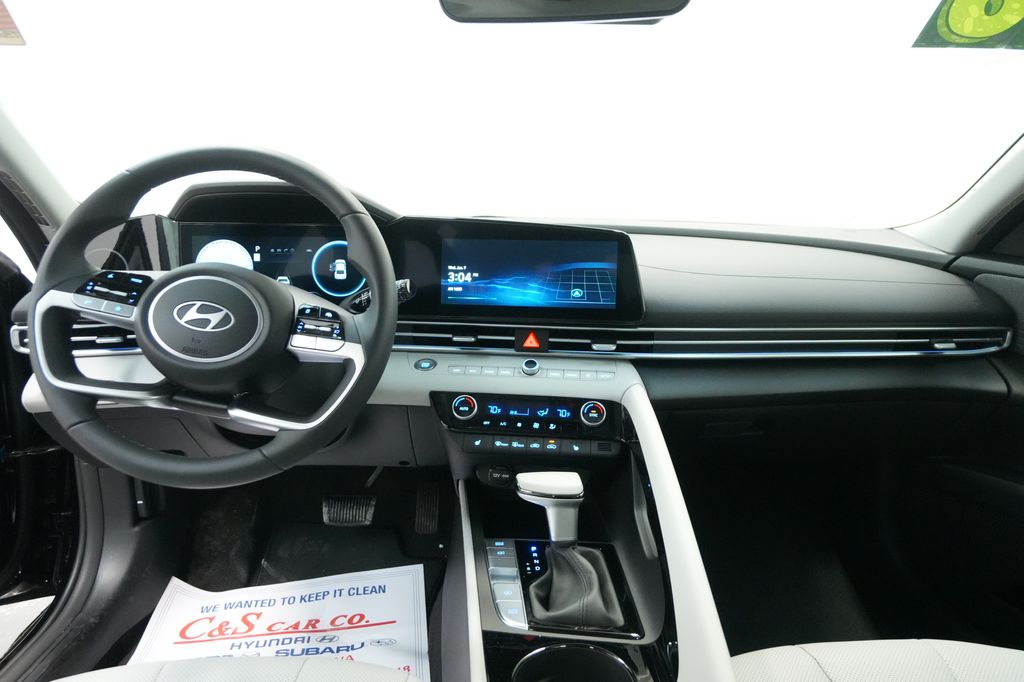 2026 Hyundai Elantra