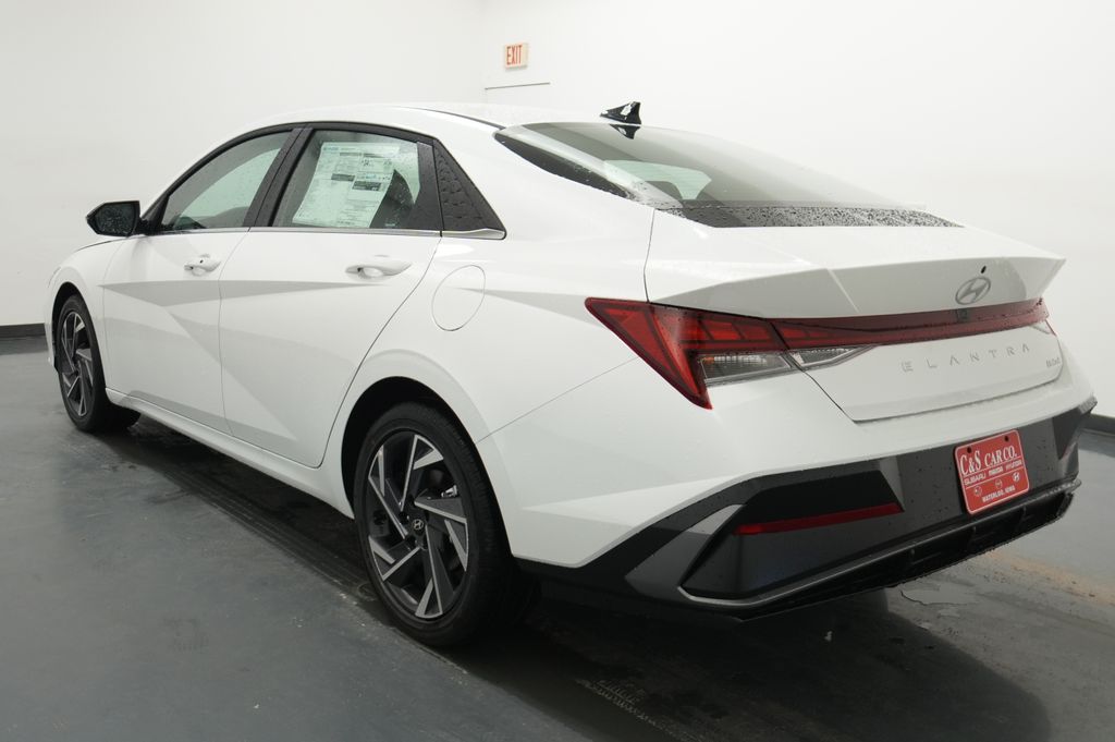 2026 Hyundai Elantra