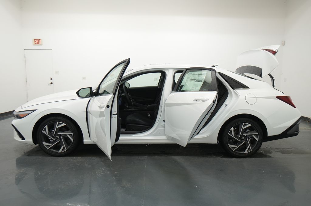 2026 Hyundai Elantra
