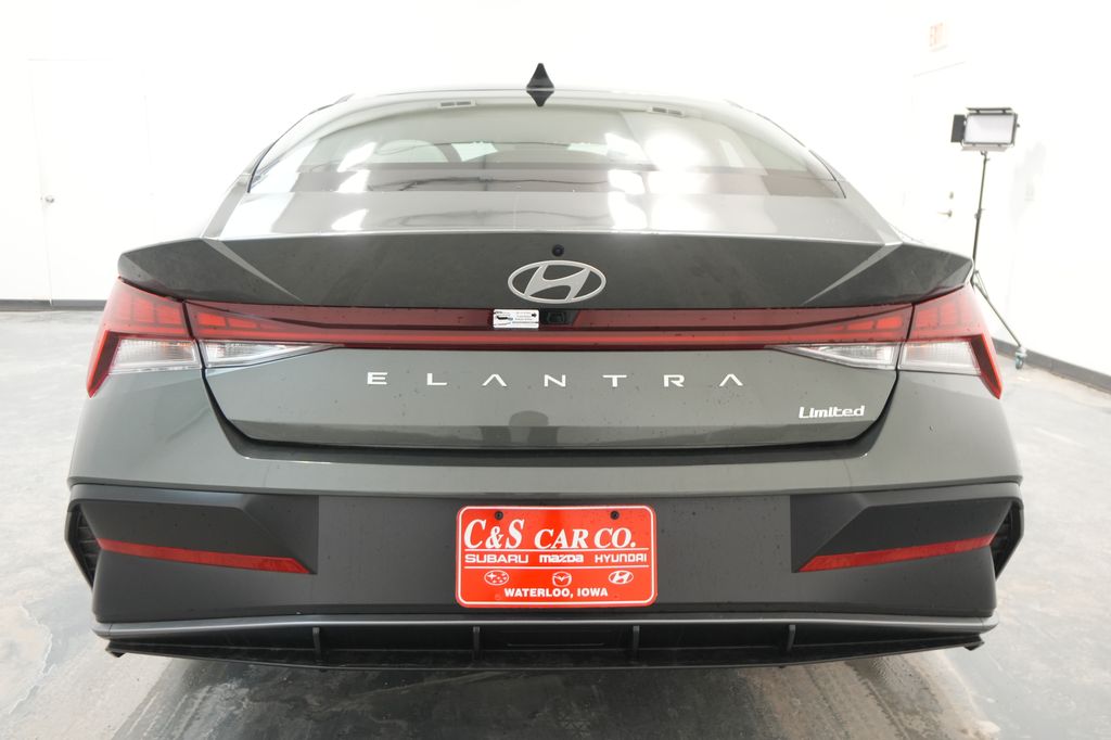 2026 Hyundai Elantra