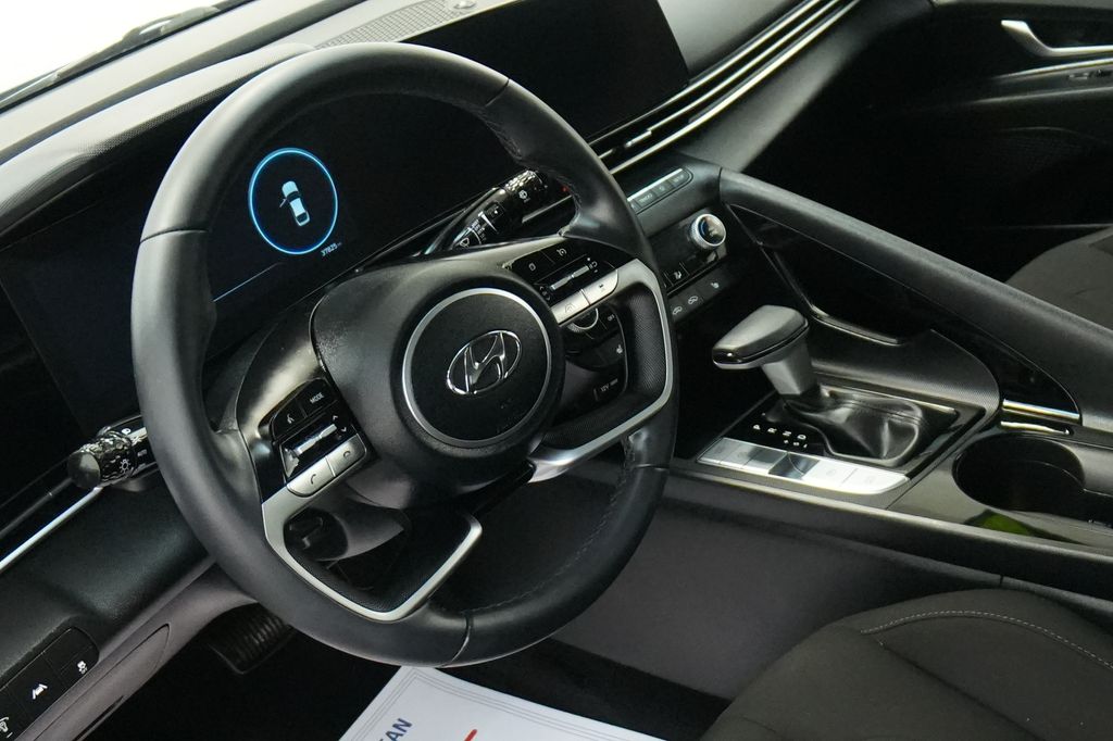 2023 Hyundai Elantra