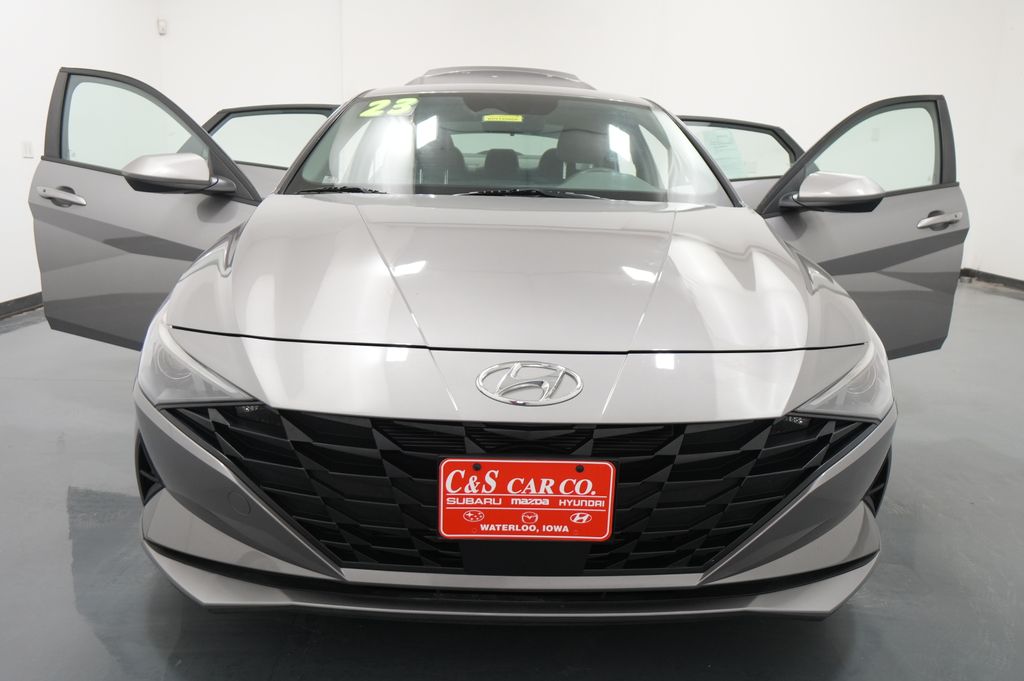 2023 Hyundai Elantra