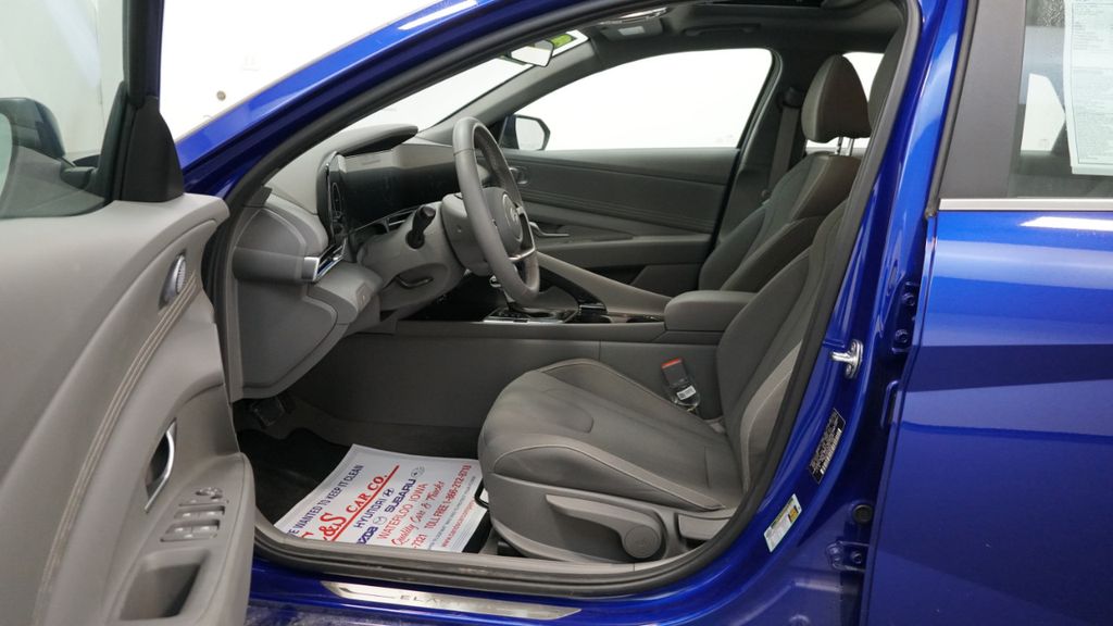 2024 Hyundai Elantra