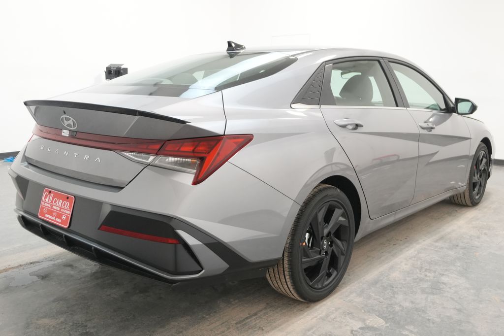 2026 Hyundai Elantra