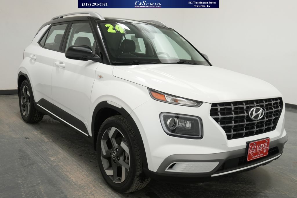 Used 2024 Hyundai Venue Limited SUVs