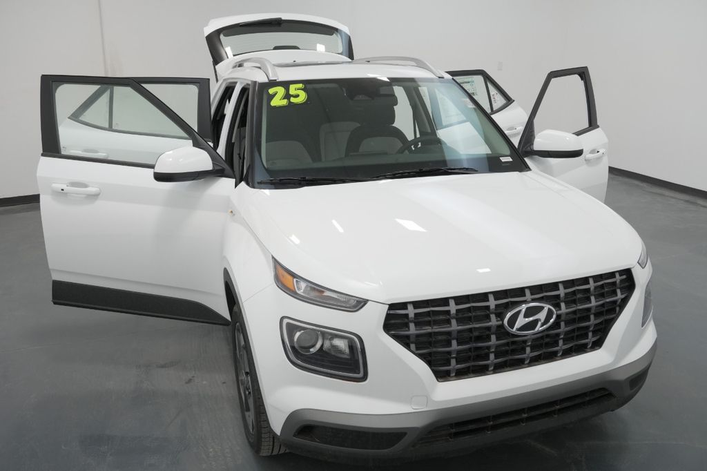 2025 Hyundai Venue