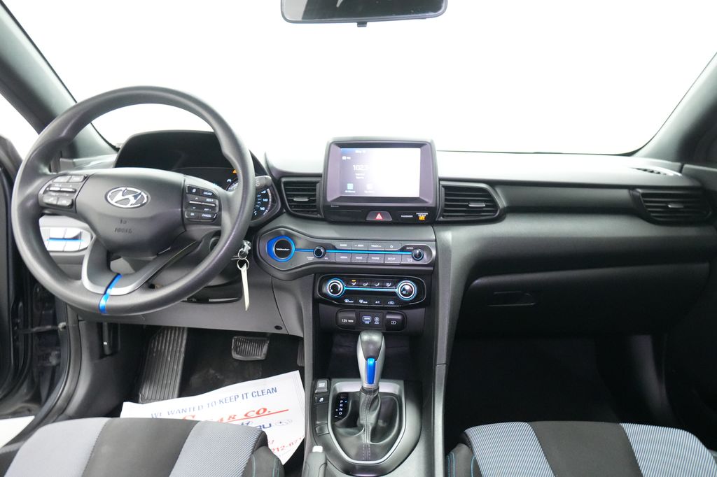 2019 Hyundai Veloster