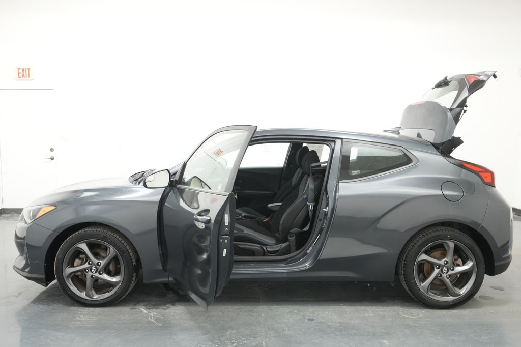 2019 Hyundai Veloster