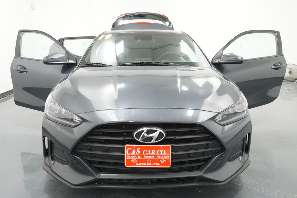 2019 Hyundai Veloster