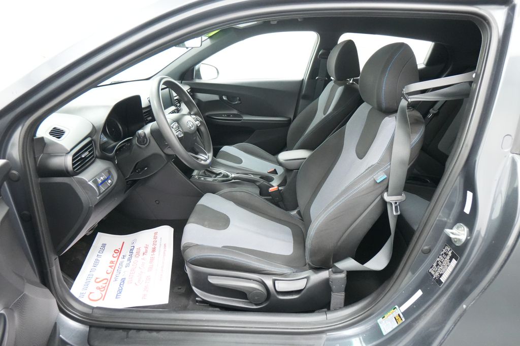 2019 Hyundai Veloster
