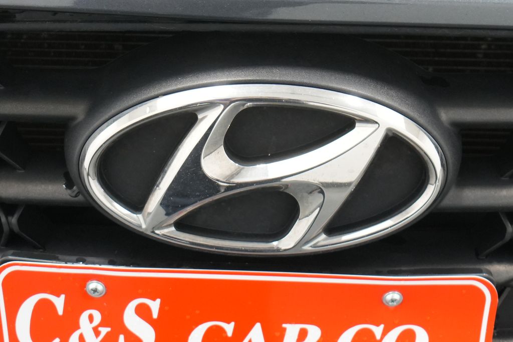 2019 Hyundai Veloster