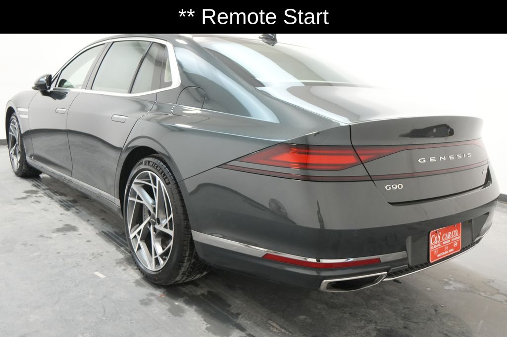 2023 Genesis G90