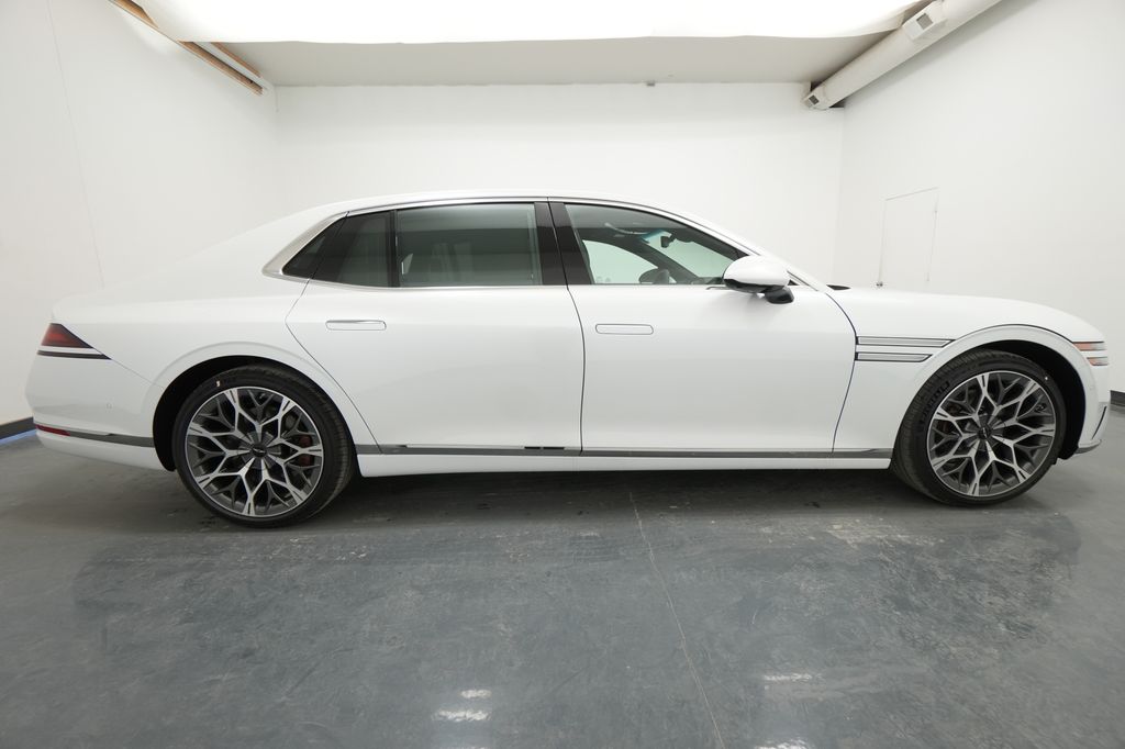 2026 Genesis G90