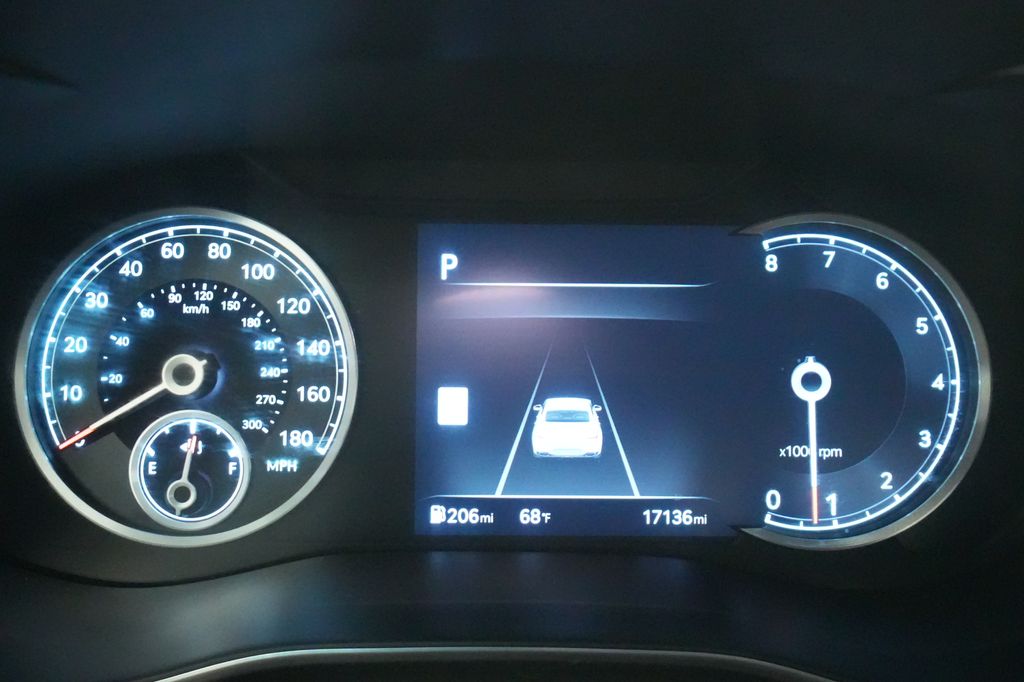 2025 Genesis G70