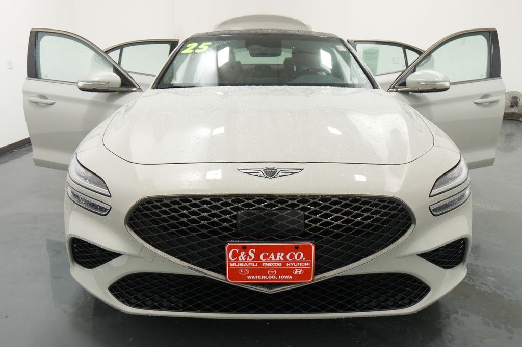 2025 Genesis G70