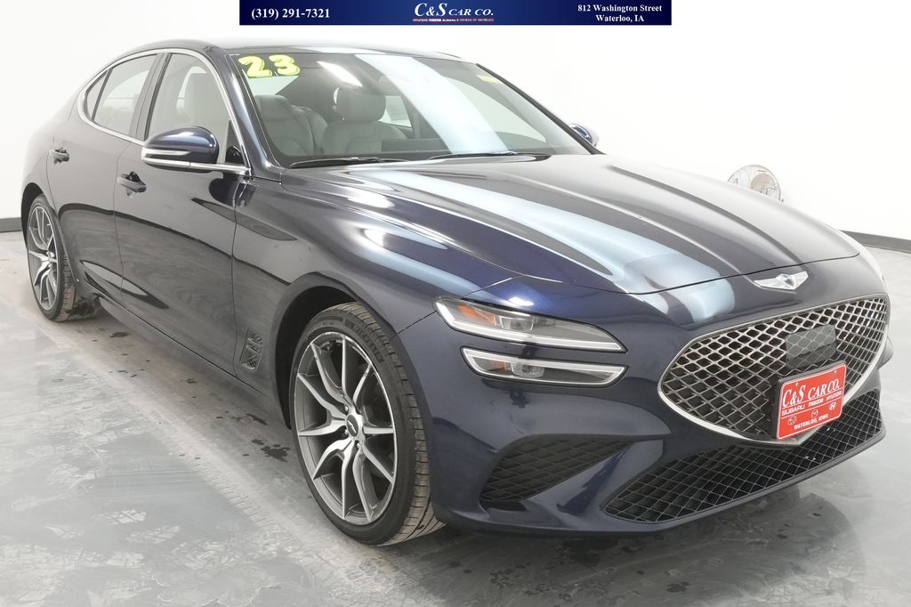 2023 Genesis G70