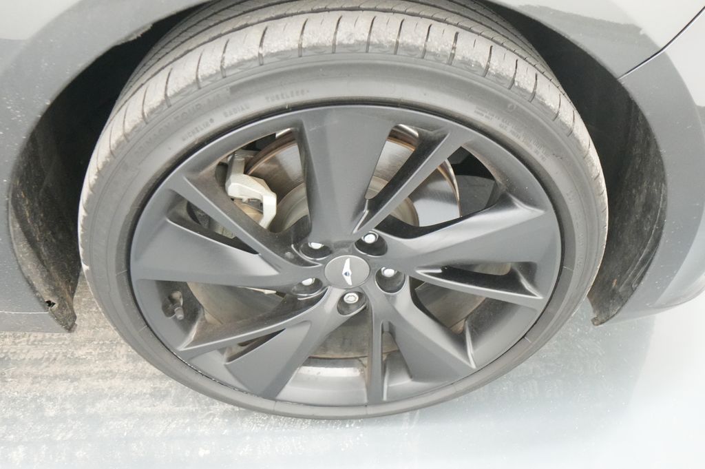 2023 Genesis G70
