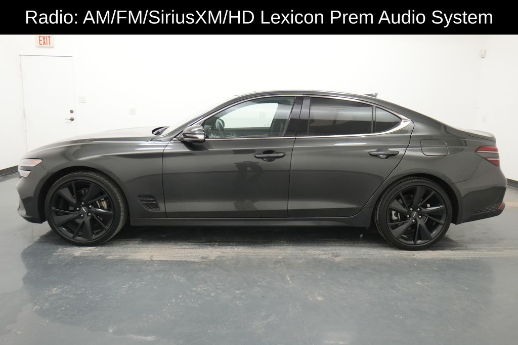 2023 Genesis G70