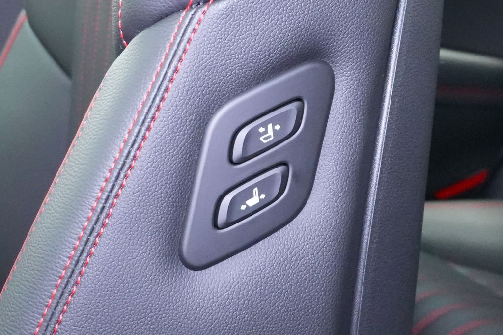 2026 Genesis G70