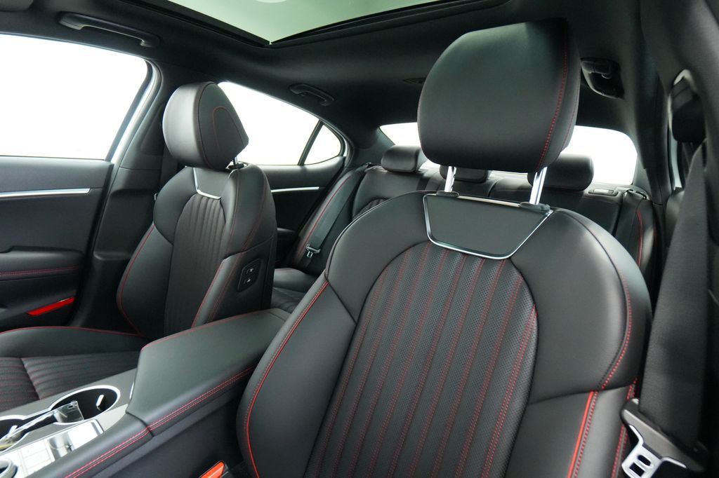 2026 Genesis G70
