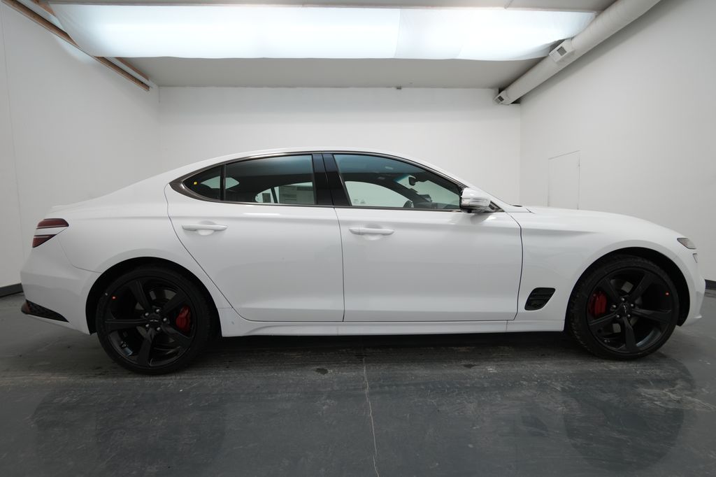2026 Genesis G70