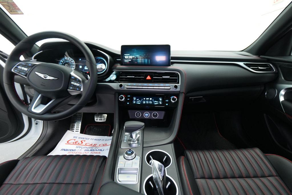 2026 Genesis G70
