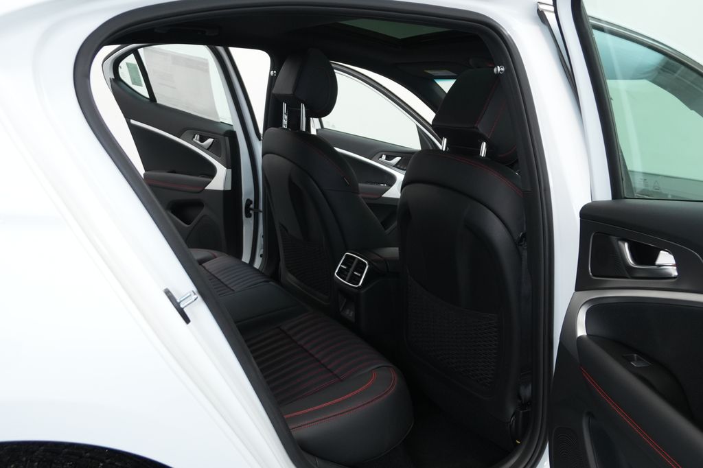 2026 Genesis G70
