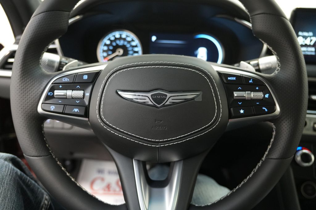 2025 Genesis G70
