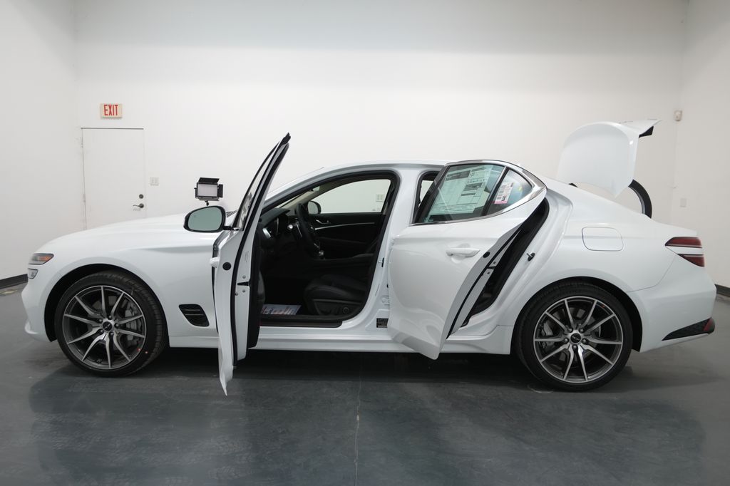 2026 Genesis G70