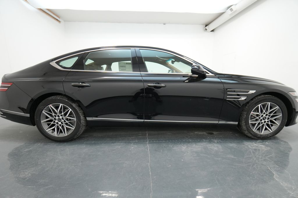 2026 Genesis G80