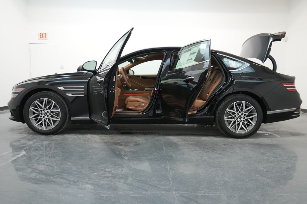 2026 Genesis G80