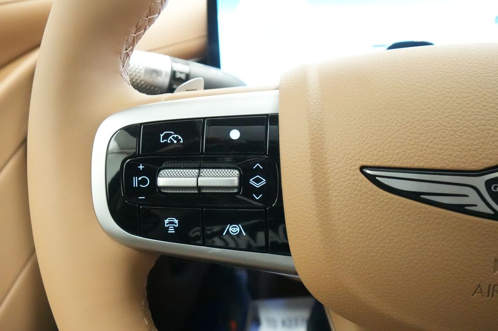 2027 Genesis G80