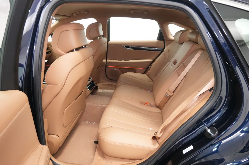 2027 Genesis G80