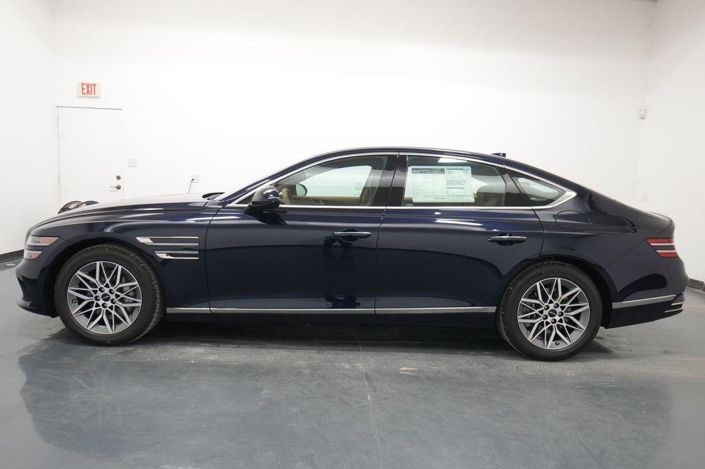 2027 Genesis G80