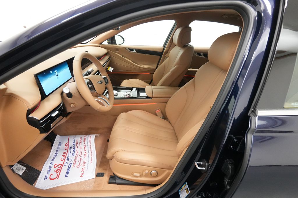 2027 Genesis G80