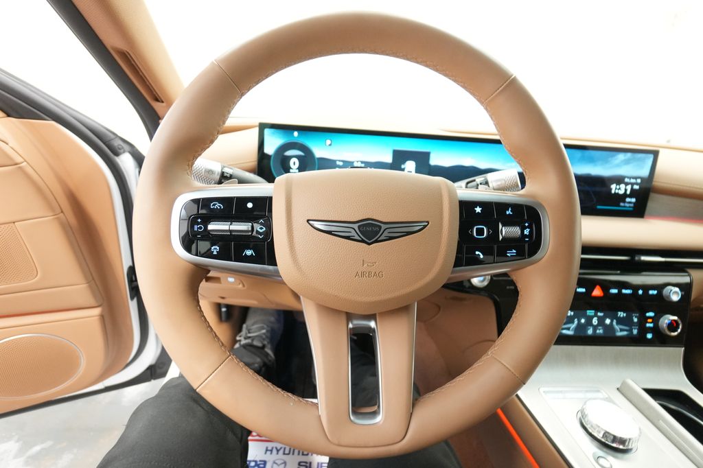 2025 Genesis G80