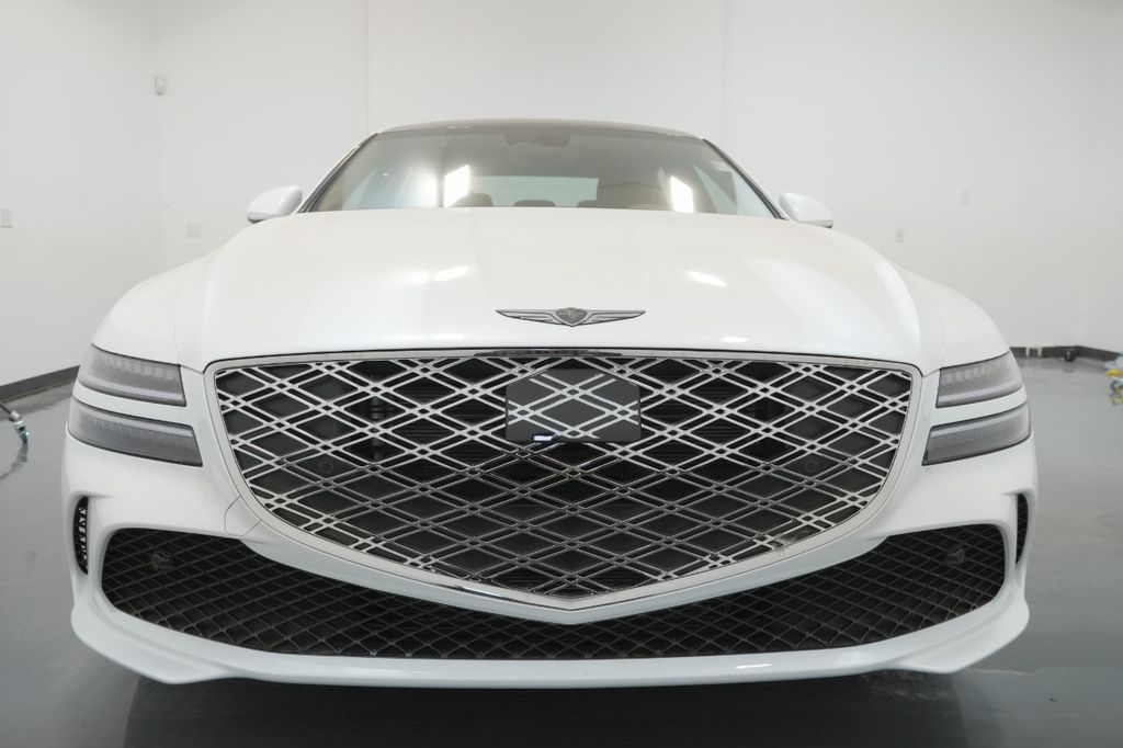 2025 Genesis G80