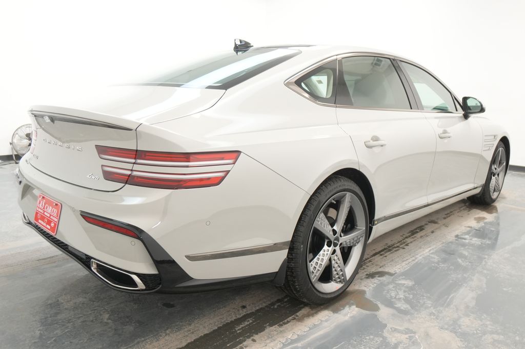 2026 Genesis G80