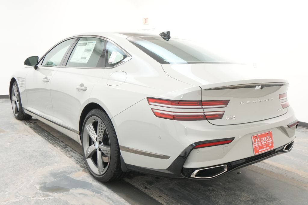 2026 Genesis G80