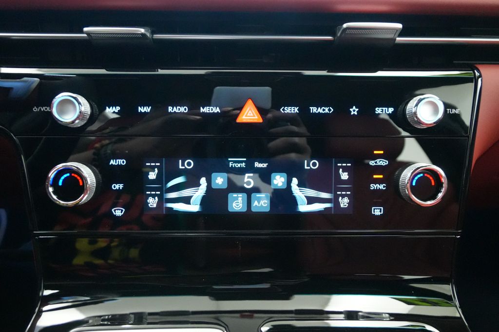 2027 Genesis G80