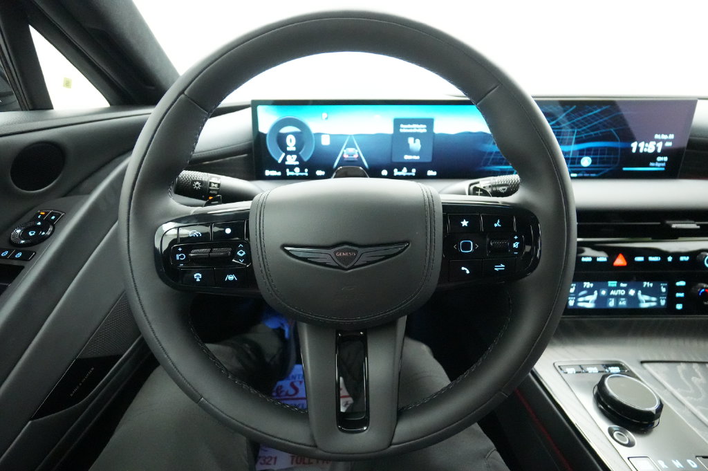 2027 Genesis G80