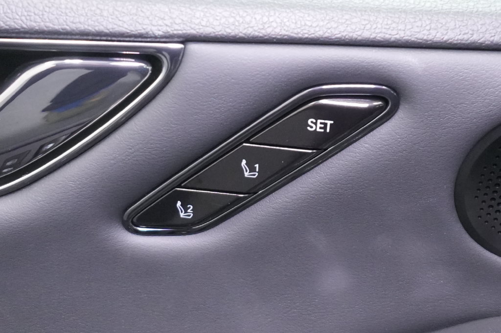 2027 Genesis G80