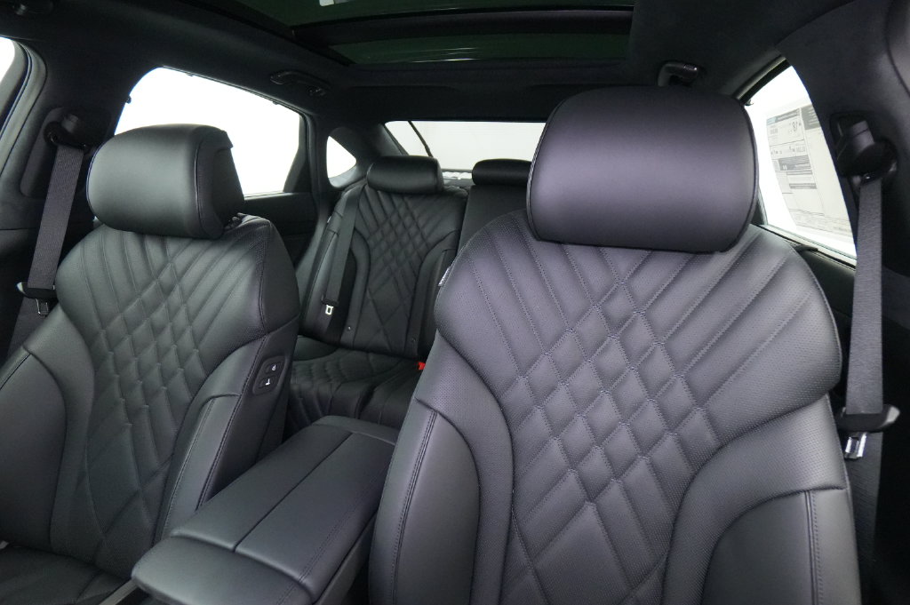 2027 Genesis G80