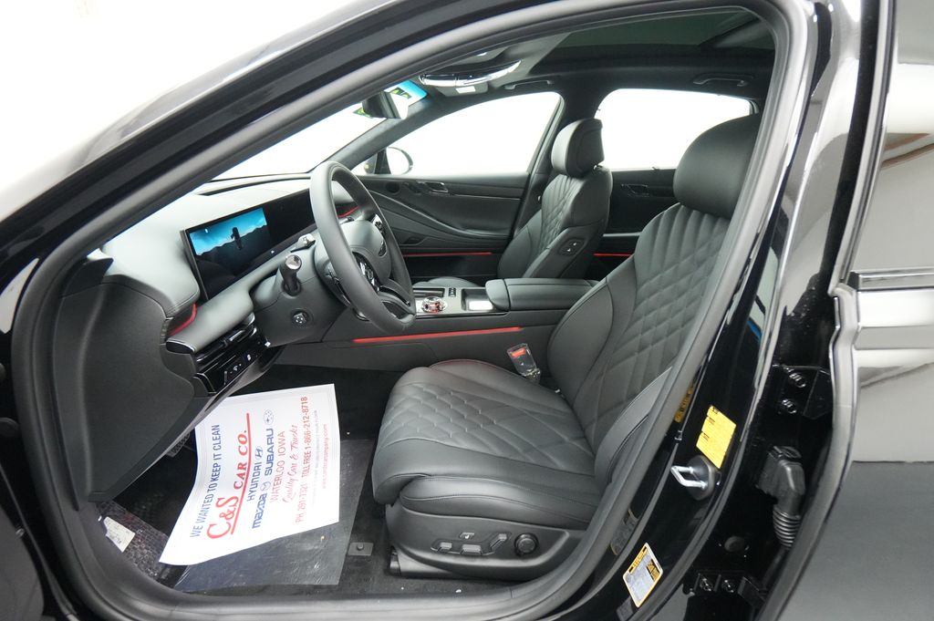 2027 Genesis G80