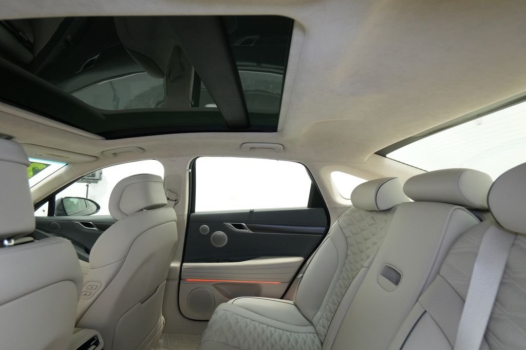 2026 Genesis G80