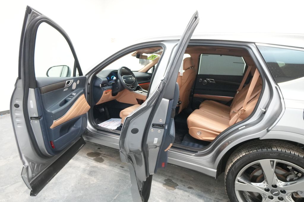 2023 Genesis GV80