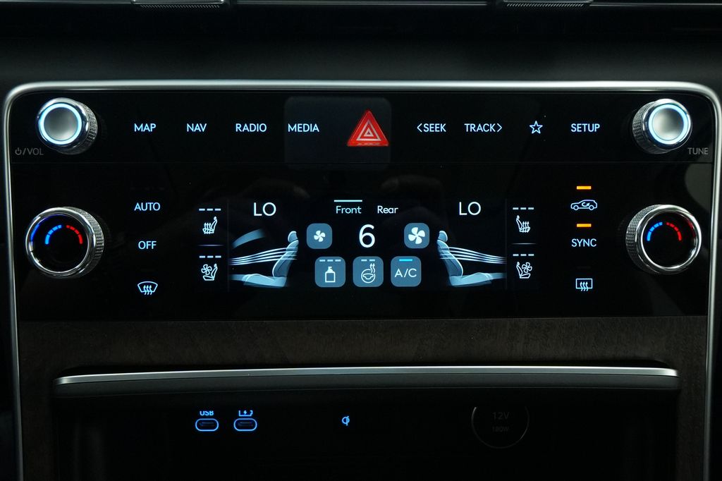 2026 Genesis GV80